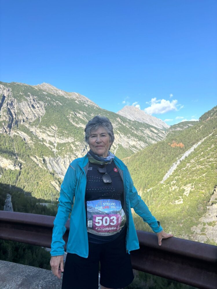 Annemieke Knuwer heeft het weer geflikt de berg op voor het Goede Doel, Stelvio for Life
